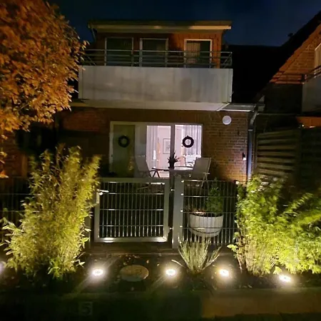Gemuetliche Fuer Zwei Personen Mit Sonniger Suedterrasse Apartment